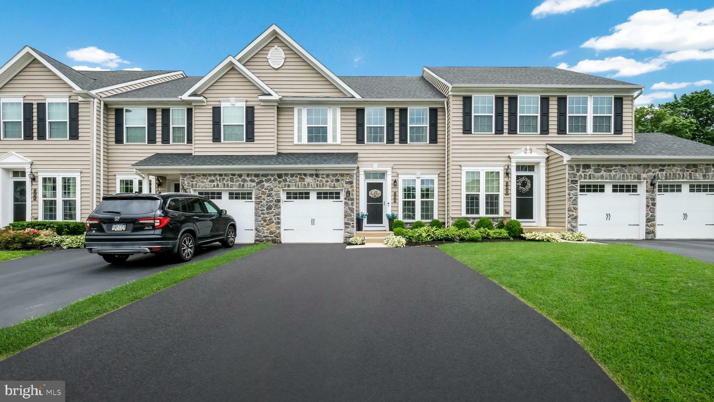Property Photo: 150 Briarwood Lane PA 18915