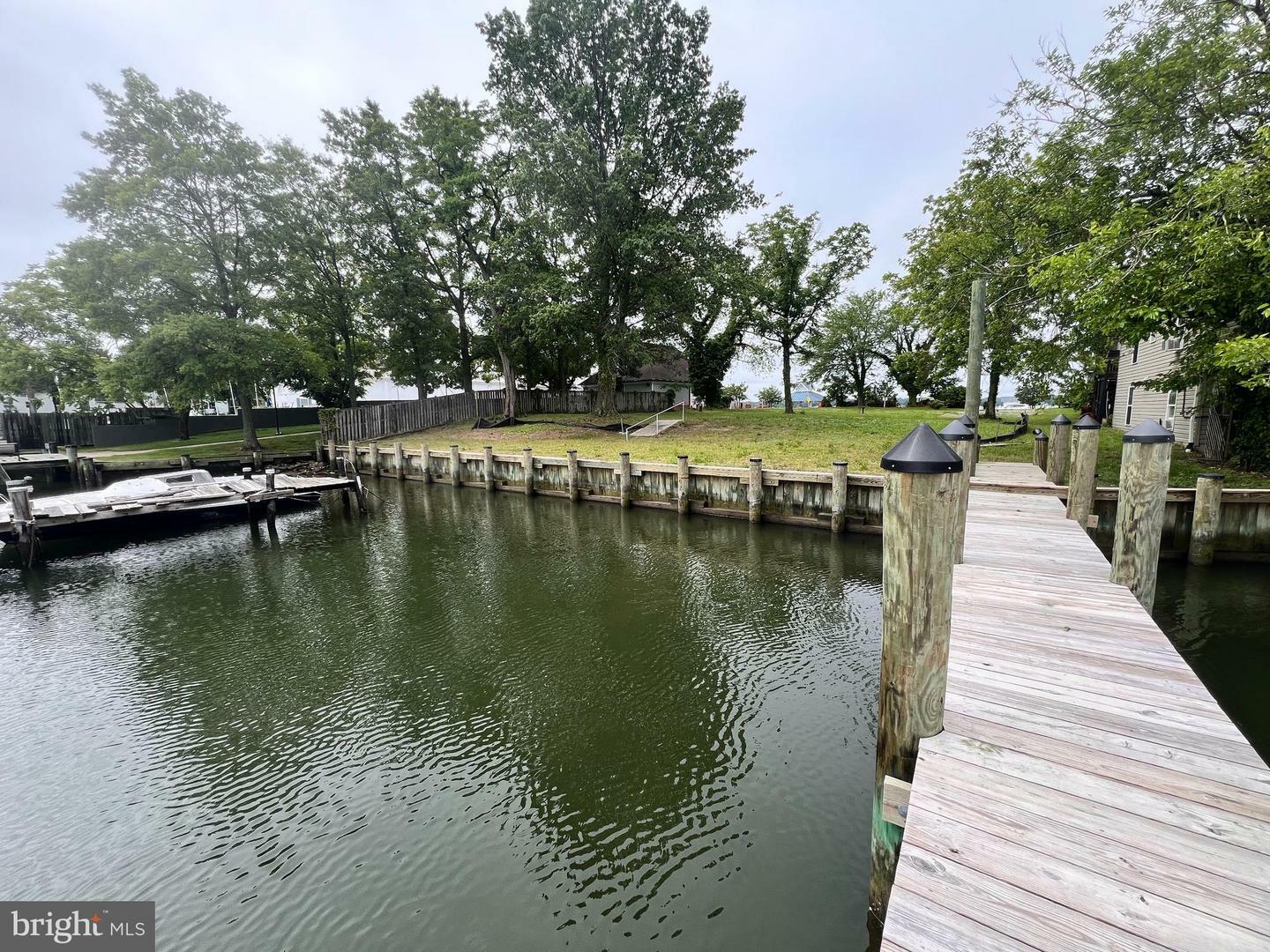 Property Photo: 14478 Solomons Island Road S MD 20688