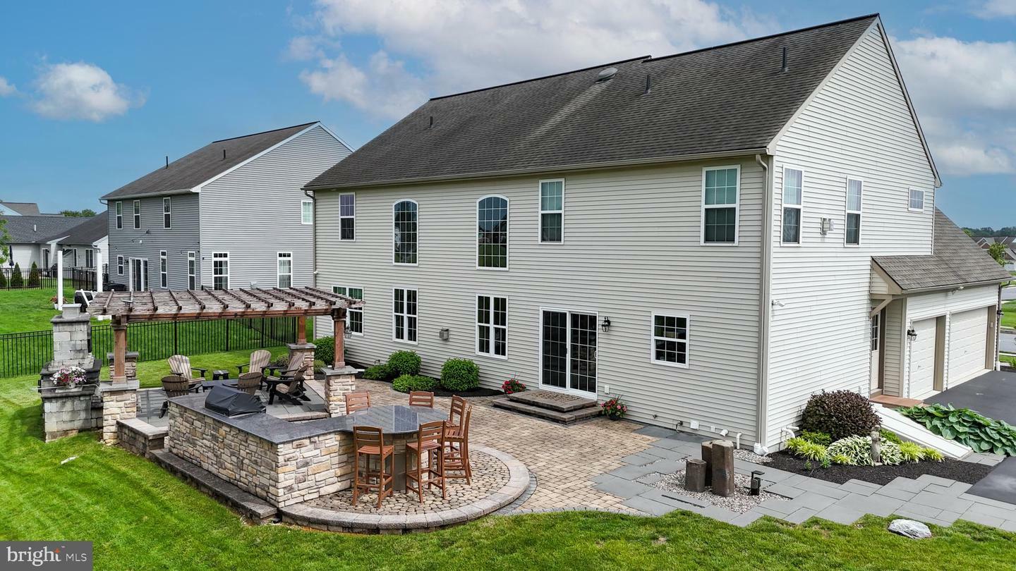 Property Photo: 840 Jasmine Avenue PA 17552