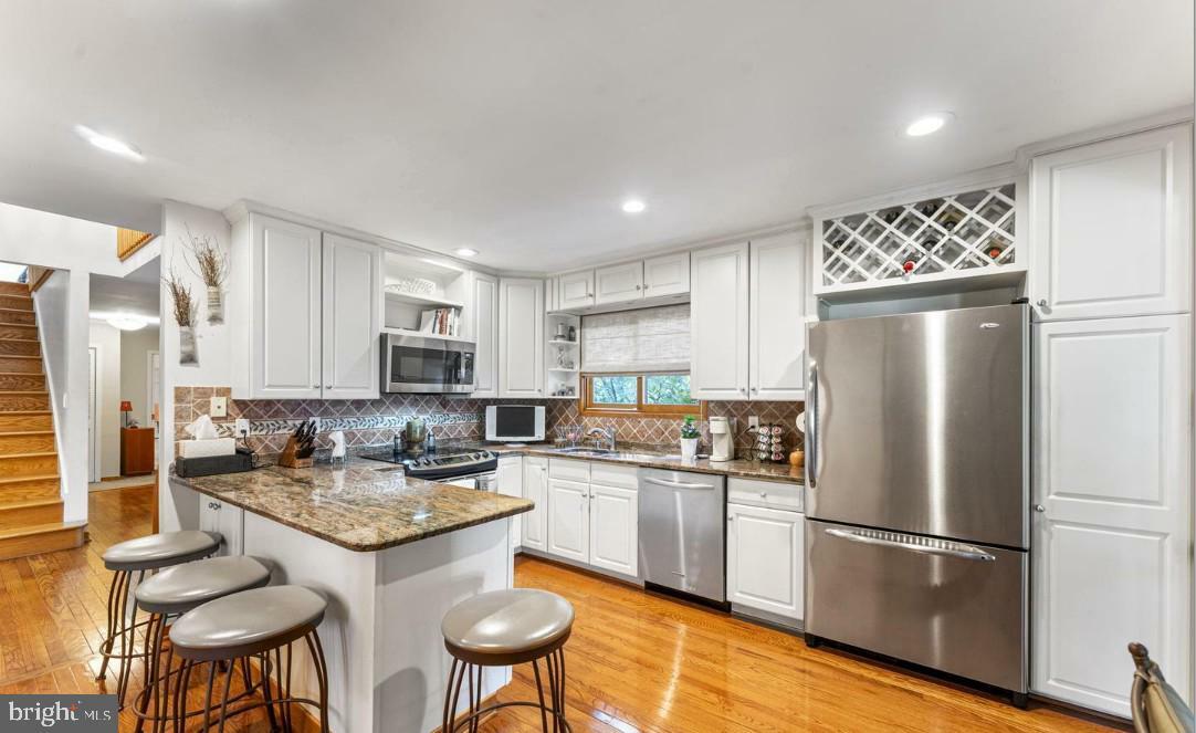 Property Photo: 923 Saint Andrews Drive PA 19355