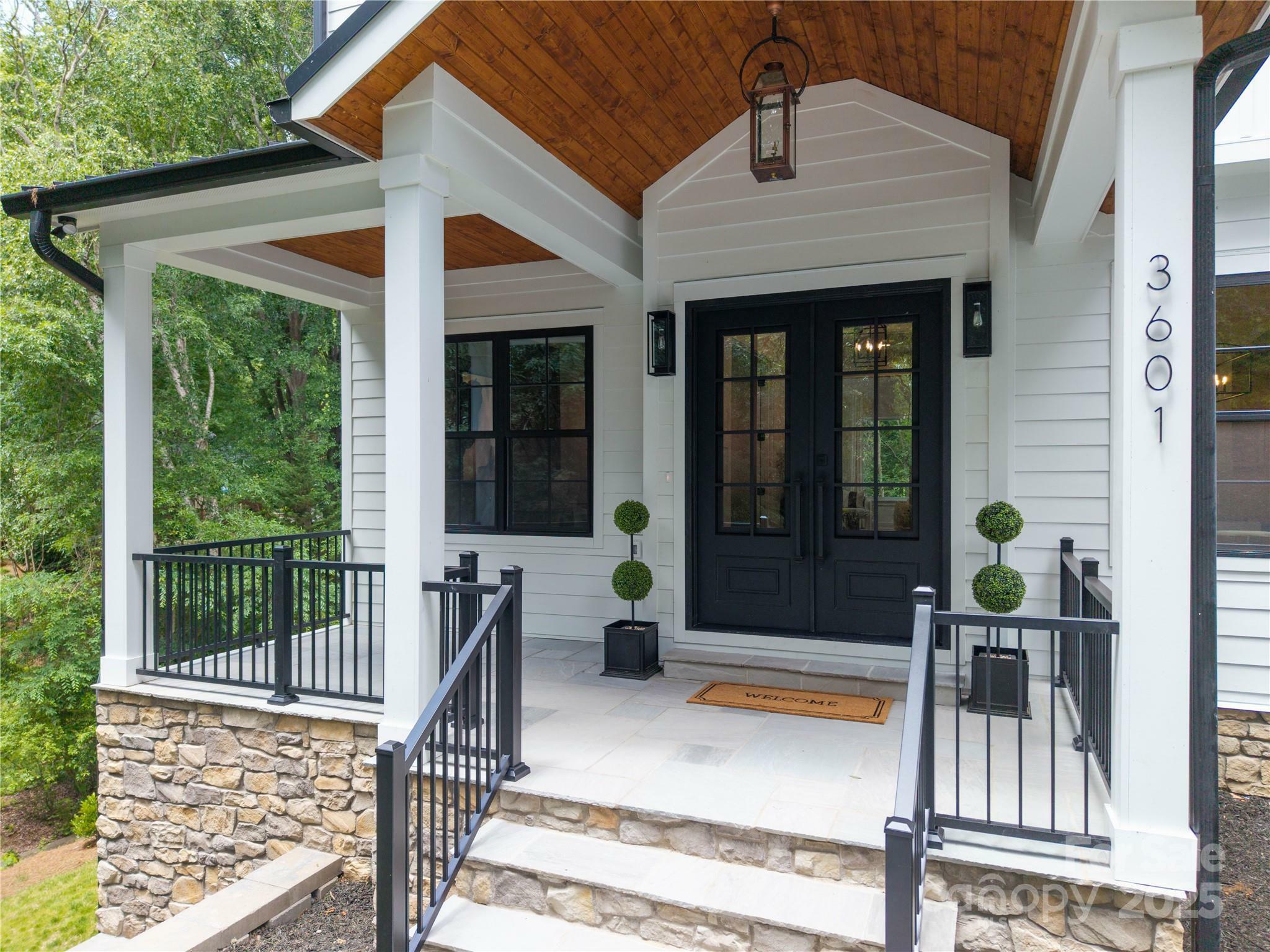 Property Photo: 3601 Woody Grove Lane NC 28210