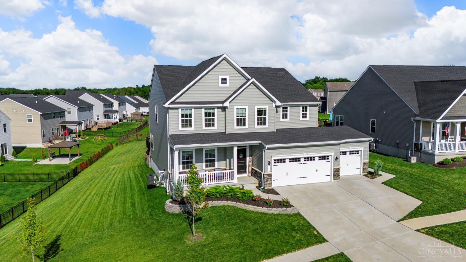 5750 Classicway Boulevard  Hamilton Twp OH 45152 photo