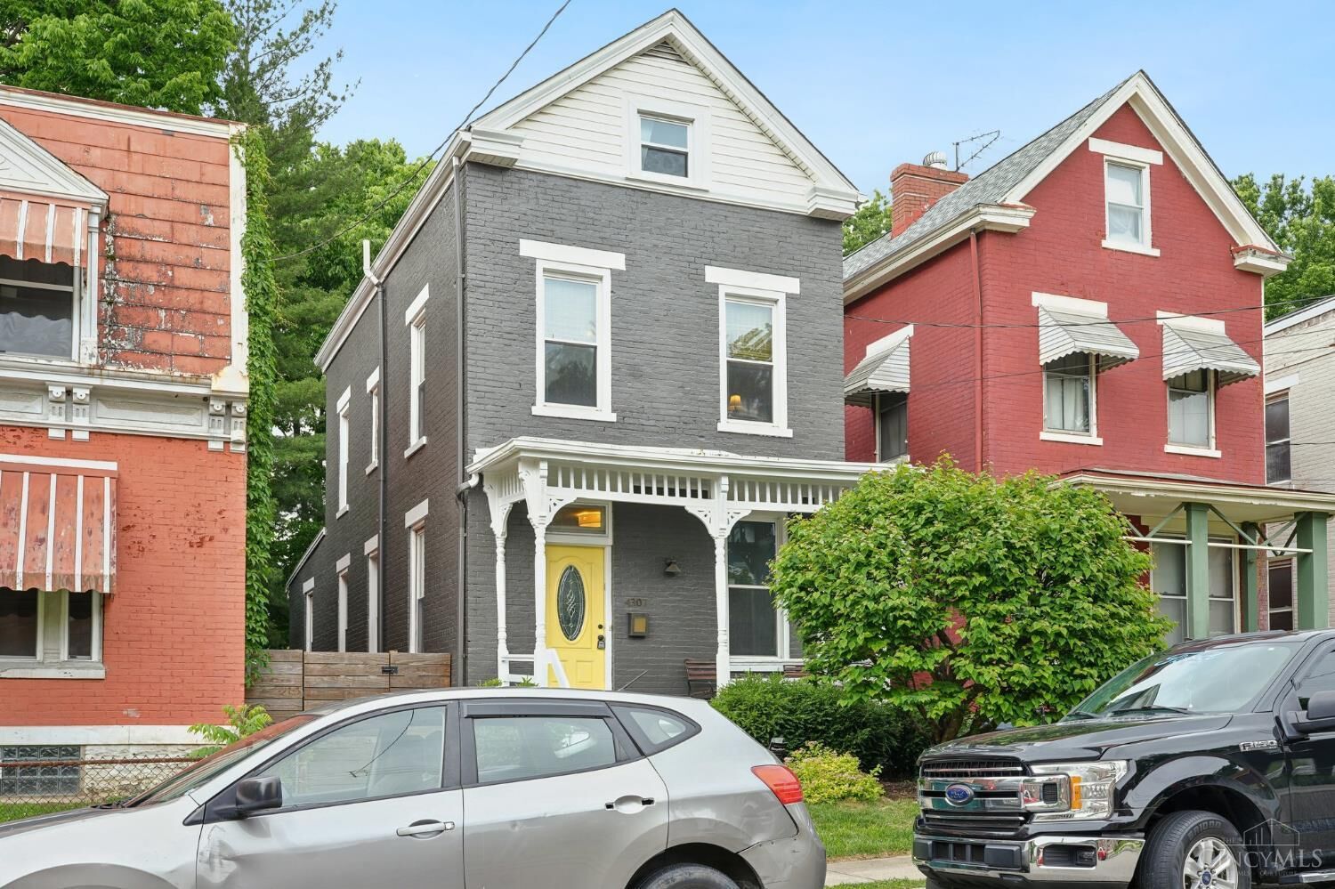 Property Photo: 4307 Beech Hill Avenue OH 45223