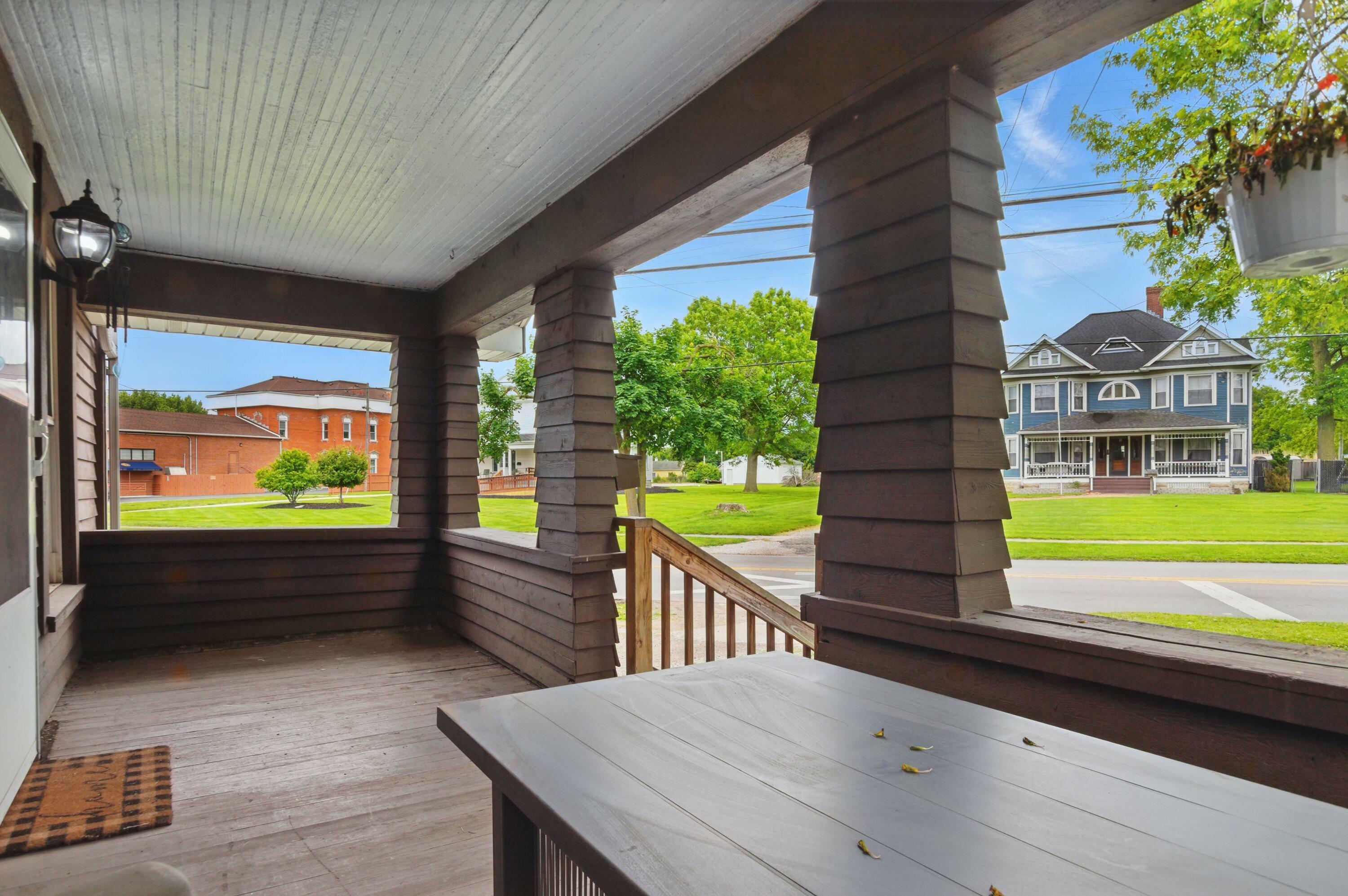 Property Photo: 568 Bellefontaine Avenue OH 43302