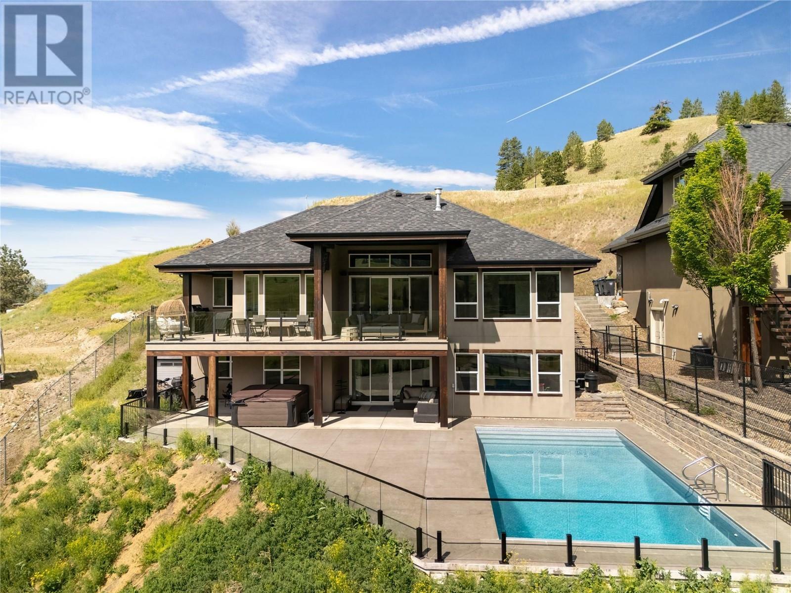 1154 Stockley Street  Kelowna BC V1P 1R6 photo