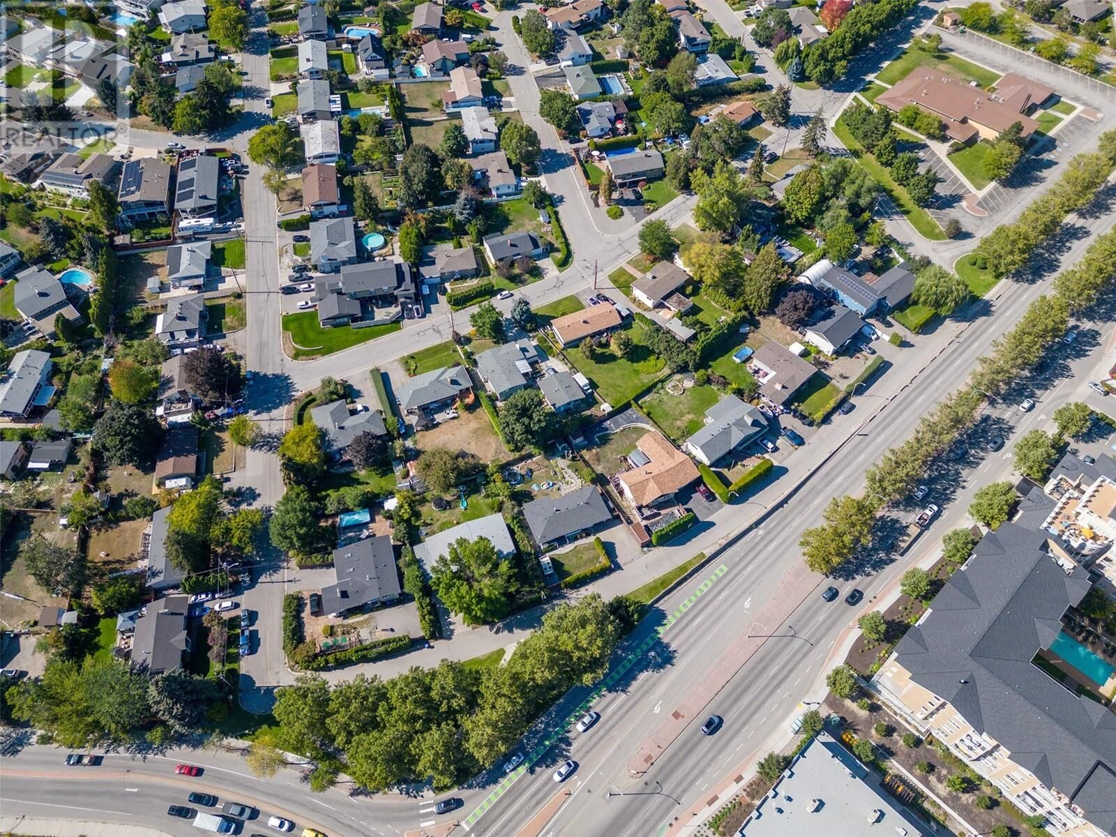Property Photo: 702 Glenmore Drive BC V1Y 4N8