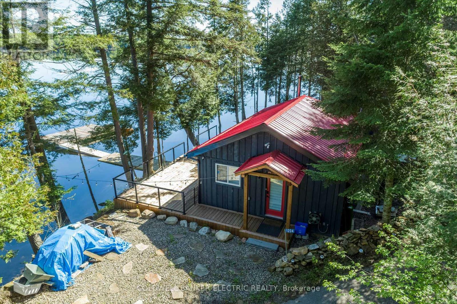 Property Photo: 1224 McCrackens Lane ON K0M 2K0