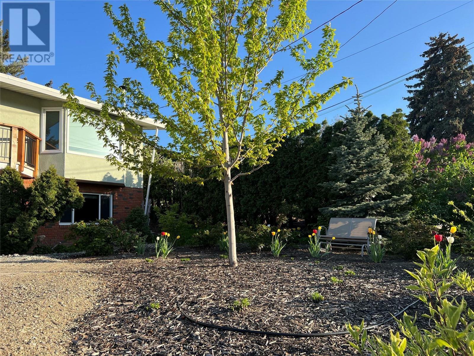 Property Photo: 2415 Collingwood Road BC V1Z 2C3