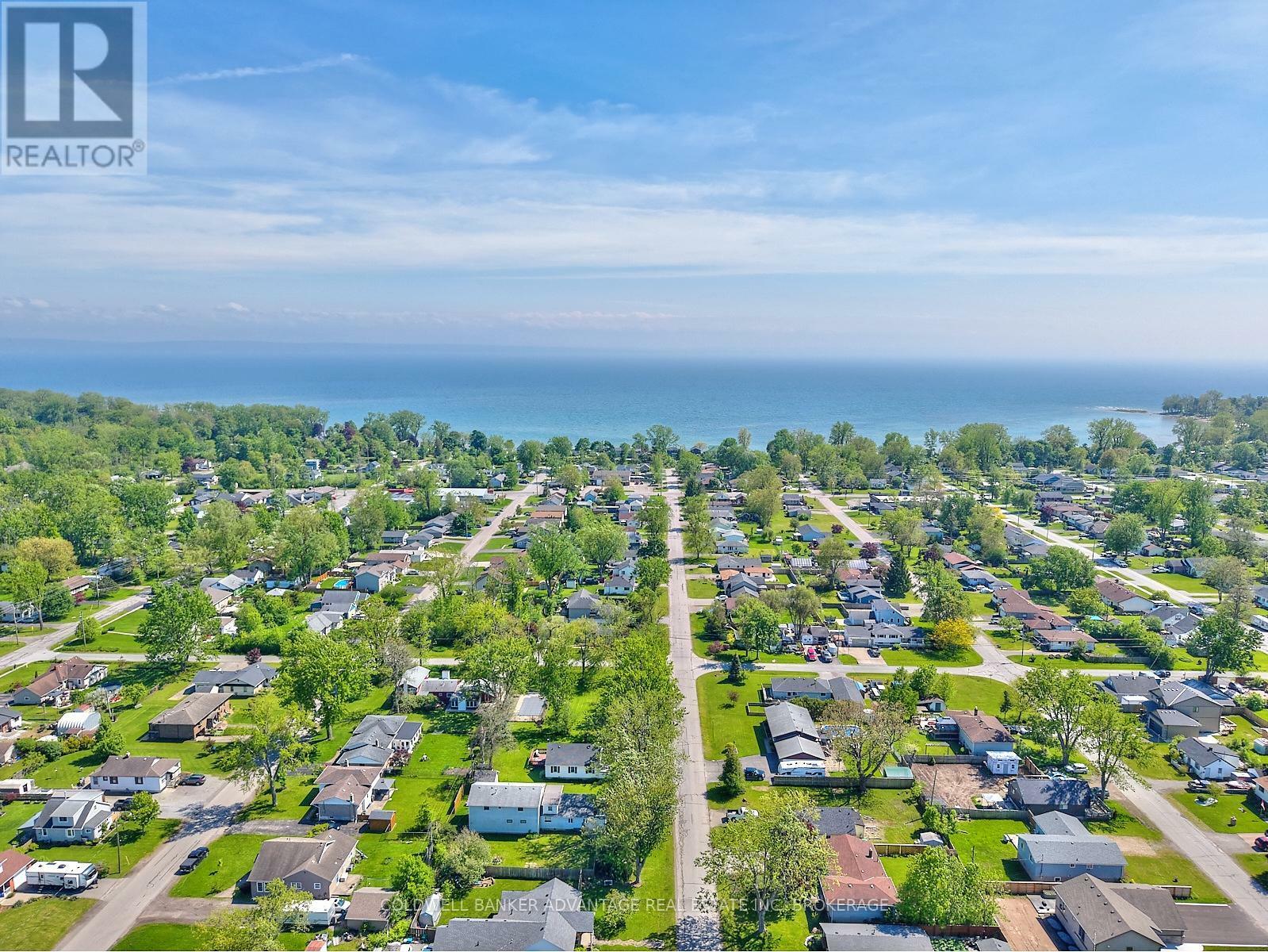 Property Photo: 540 Grandview Road ON L2A 4T9