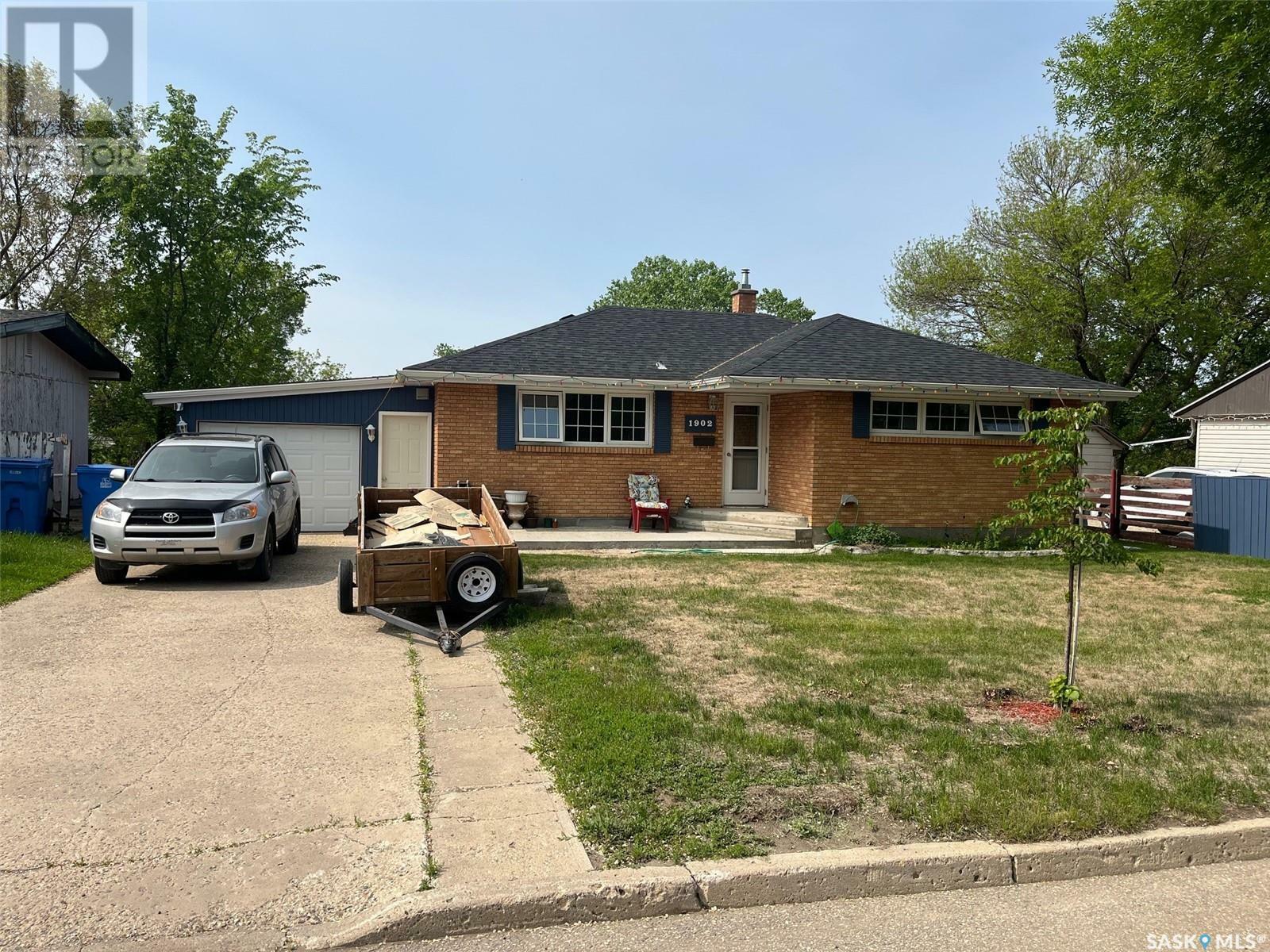 1902 Westview Place  Estevan SK S4A 0J3 photo
