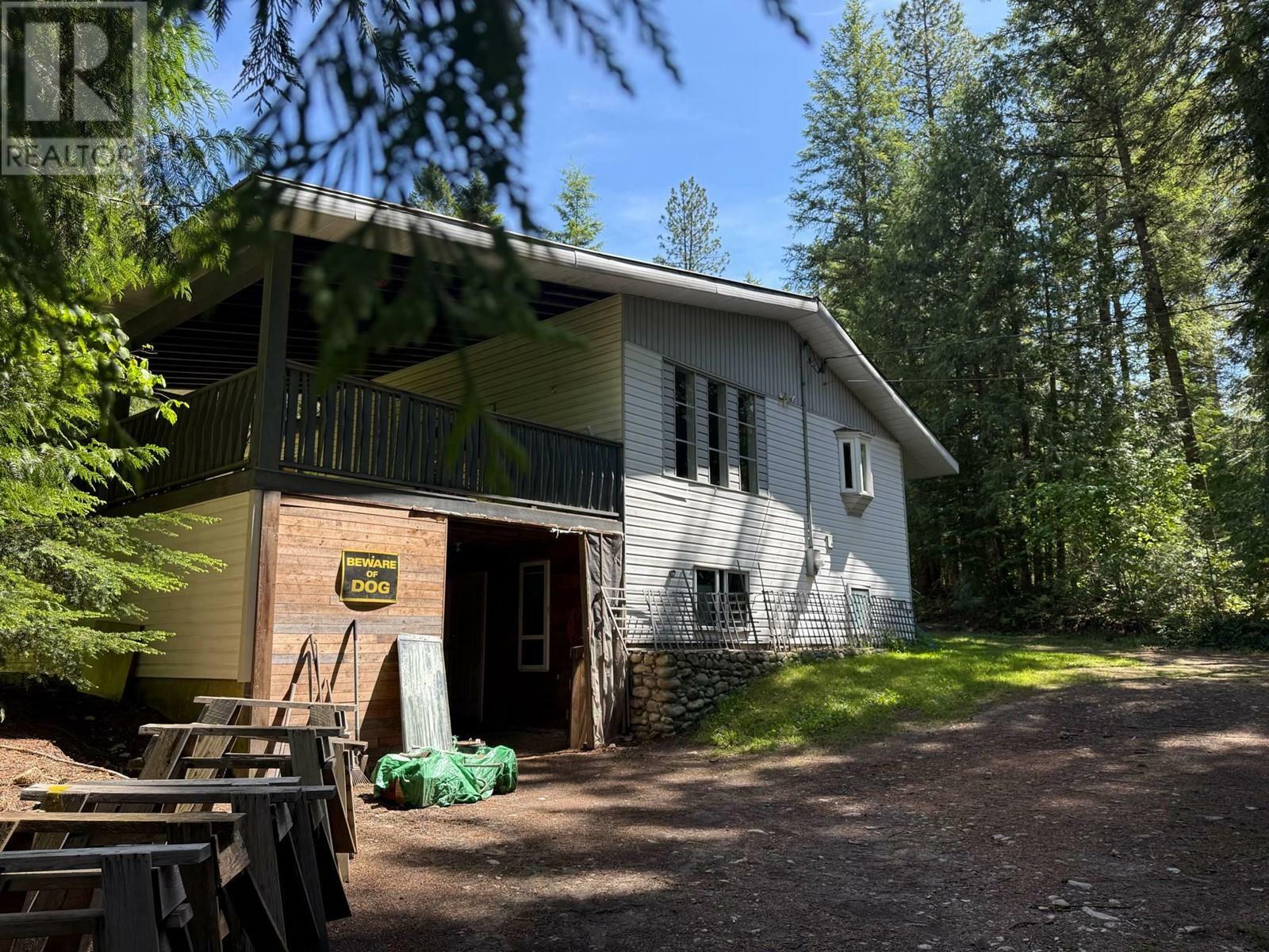 Property Photo: 5650 Rays Road BC V0G 2J0
