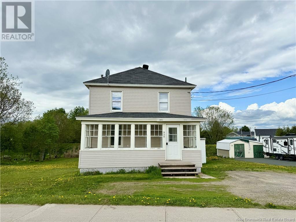 Photo de la propriété: 938 King Street NB E2A 1S1