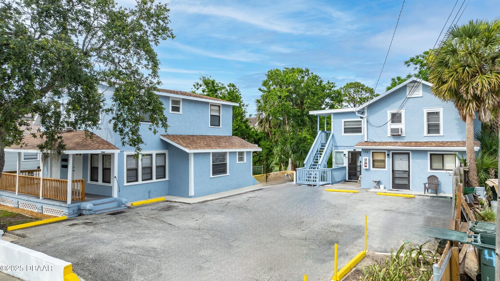 Property Photo:  137-139 S Halifax Avenue  FL 32118 