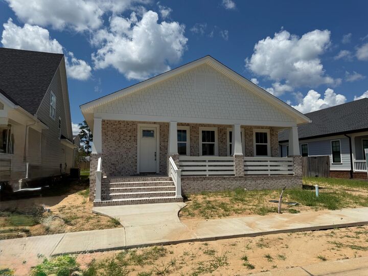 Property Photo: 112 Caraway Drive FL 32578