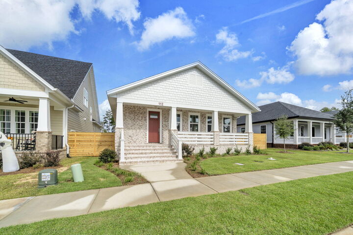 Property Photo: 112 Caraway Drive FL 32578