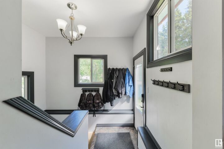 Property Photo: 6130 Highway 16 AB T0E 0W0