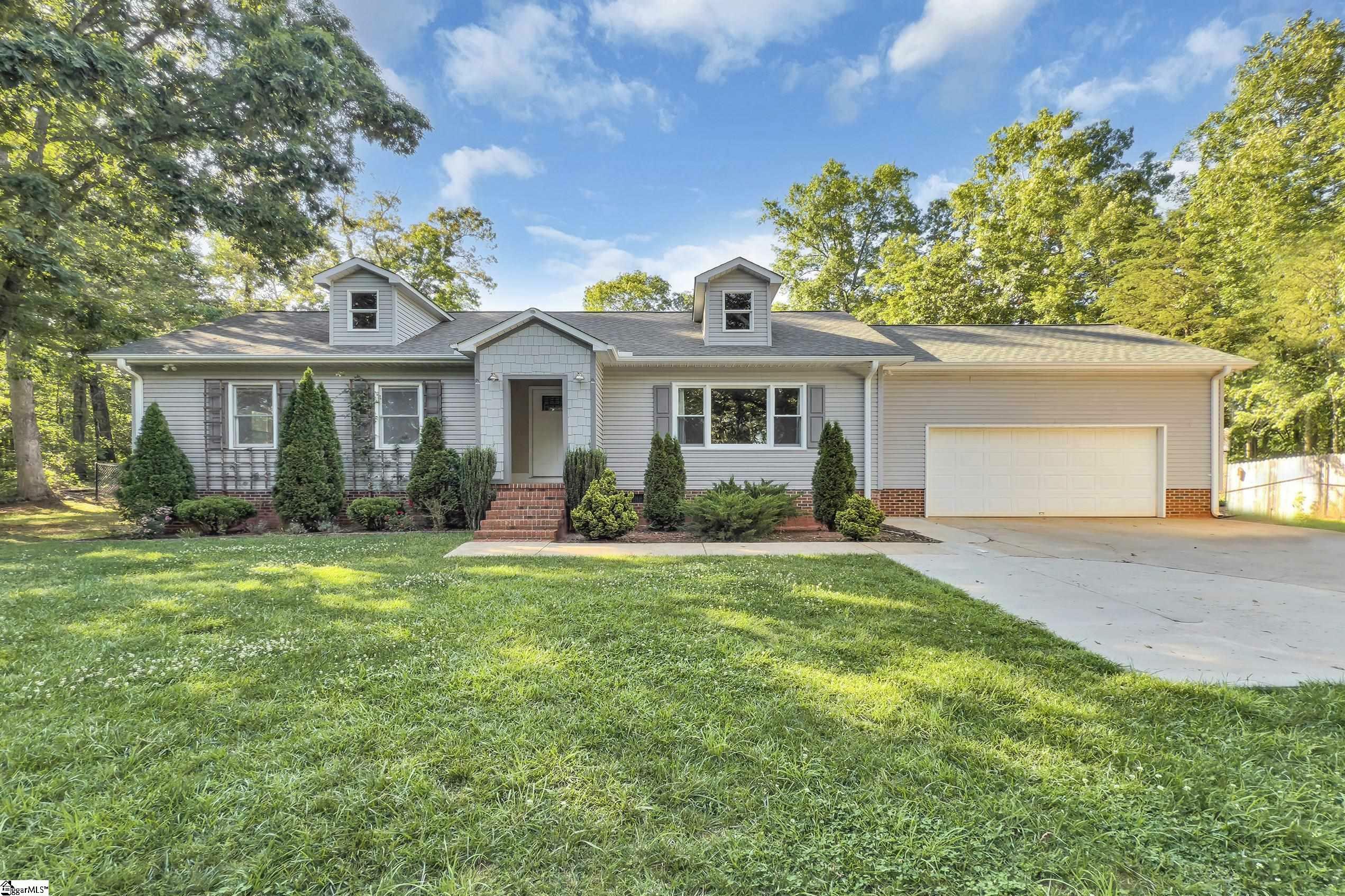 Property Photo: 129 Holly Berry Lane SC 29671
