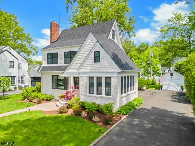 Property Photo:  273 Woodland Ave  NJ 07901 