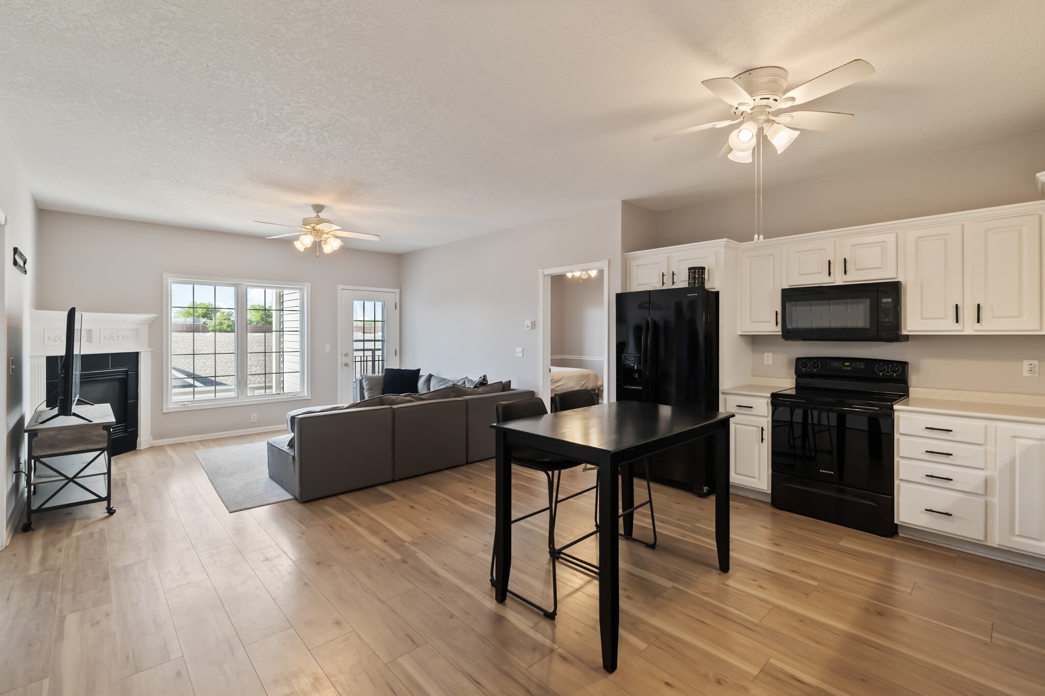 Property Photo: 1335 SE Florence Drive 312 IA 50263