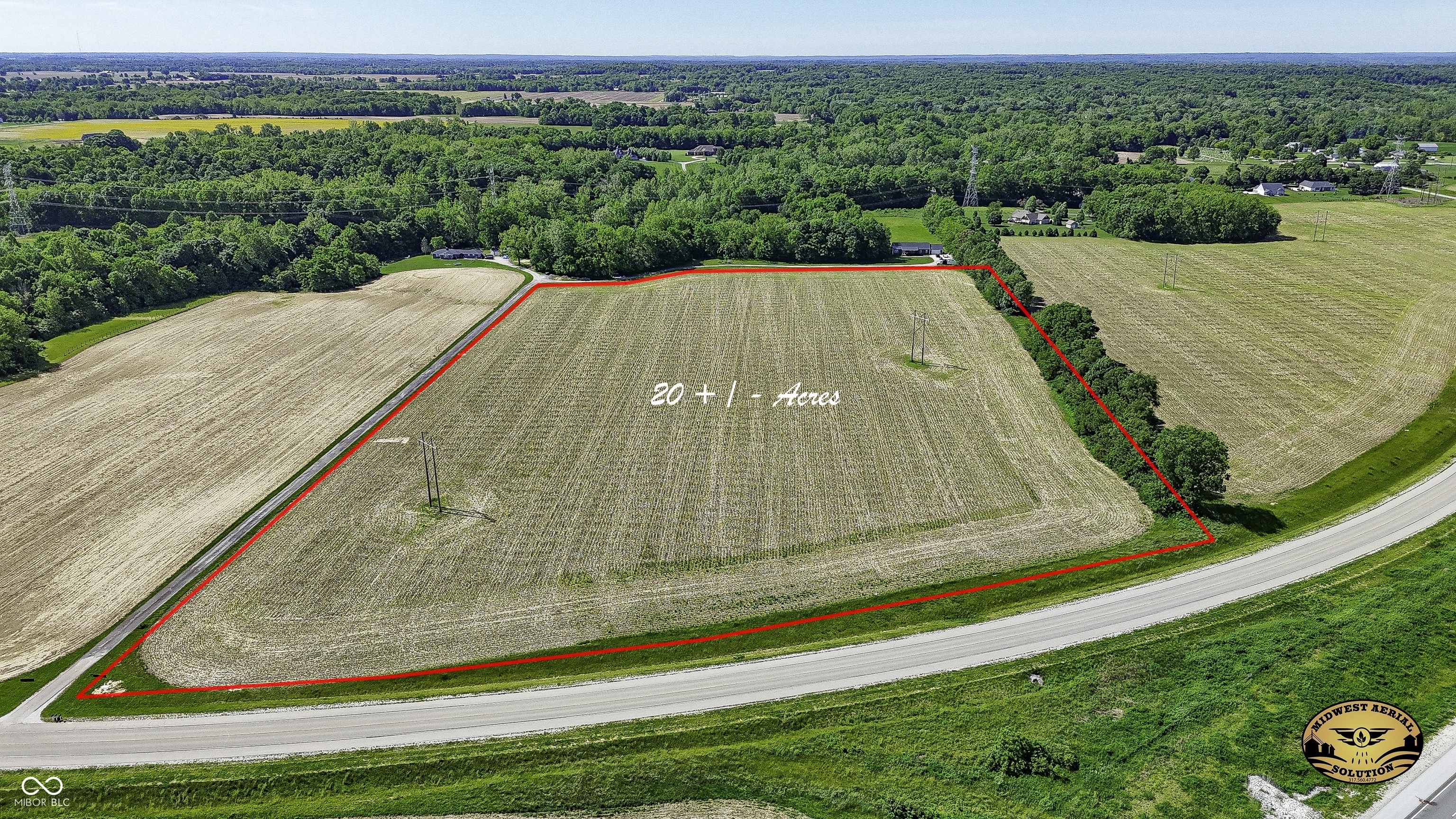 Property Photo: 7892 N Whiteland Lane IN 46151