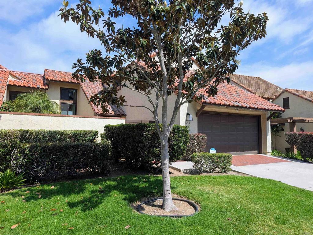 Property Photo: 17453 Carnton Way CA 92128