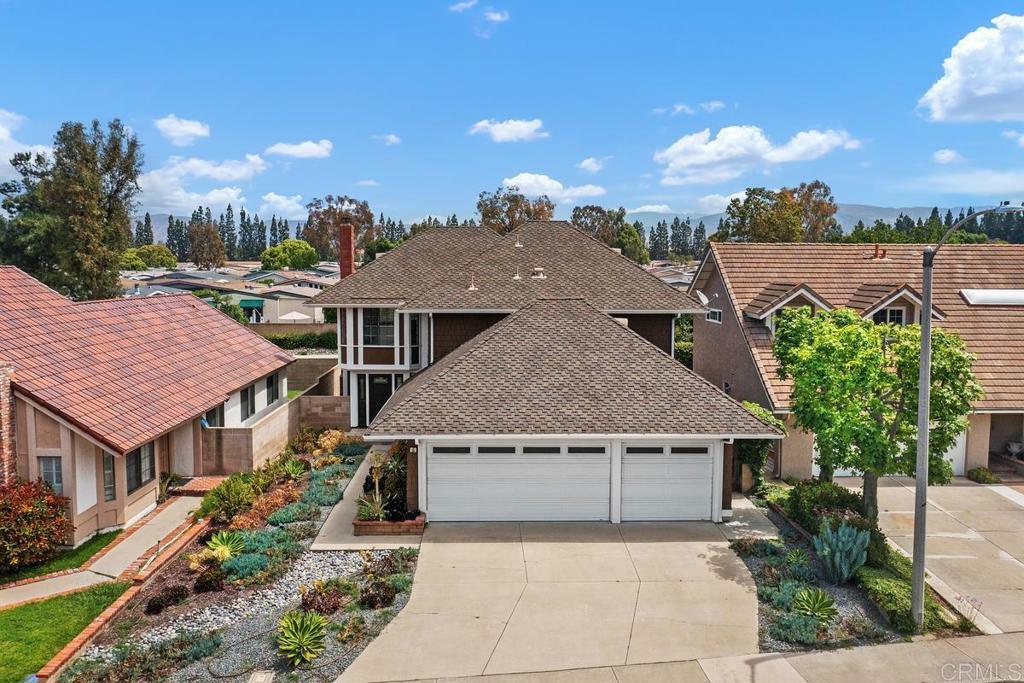 Property Photo:  6 Cape Cod  CA 92620 