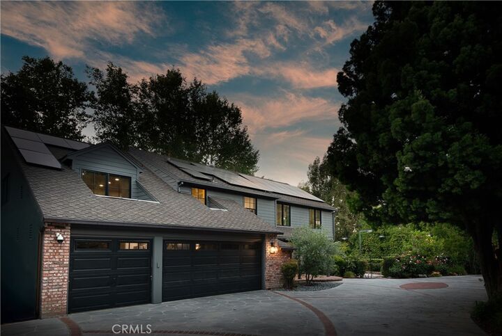 4851 Corbin Avenue  Tarzana CA 91356 photo
