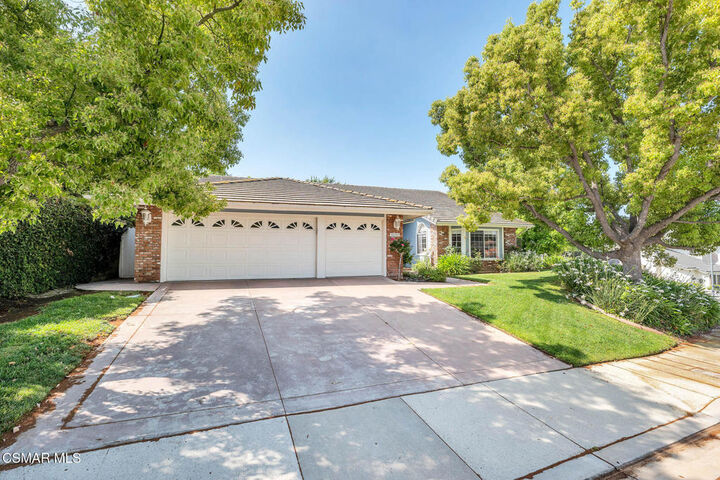 Property Photo:  5050 Golden Nugget Way  CA 91377 