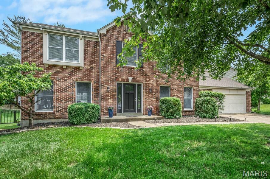 Property Photo: 1720 Eldon Ridge Court MO 63017