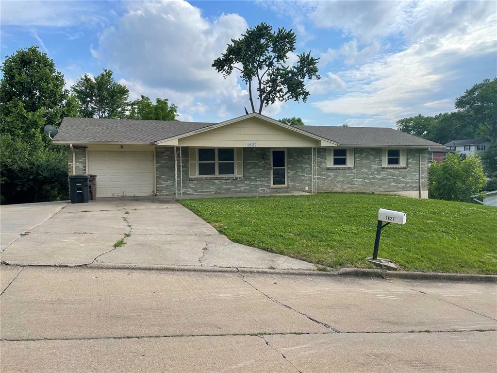 Property Photo: 1827 Georgia Street MO 63701