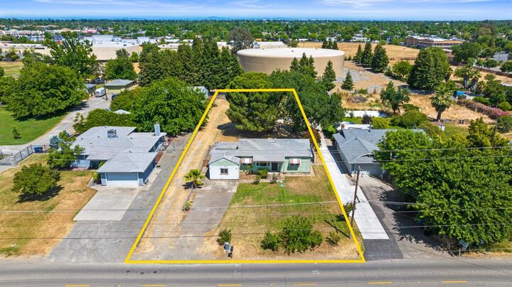 6632 34th Street  North Highlands CA 95660 photo