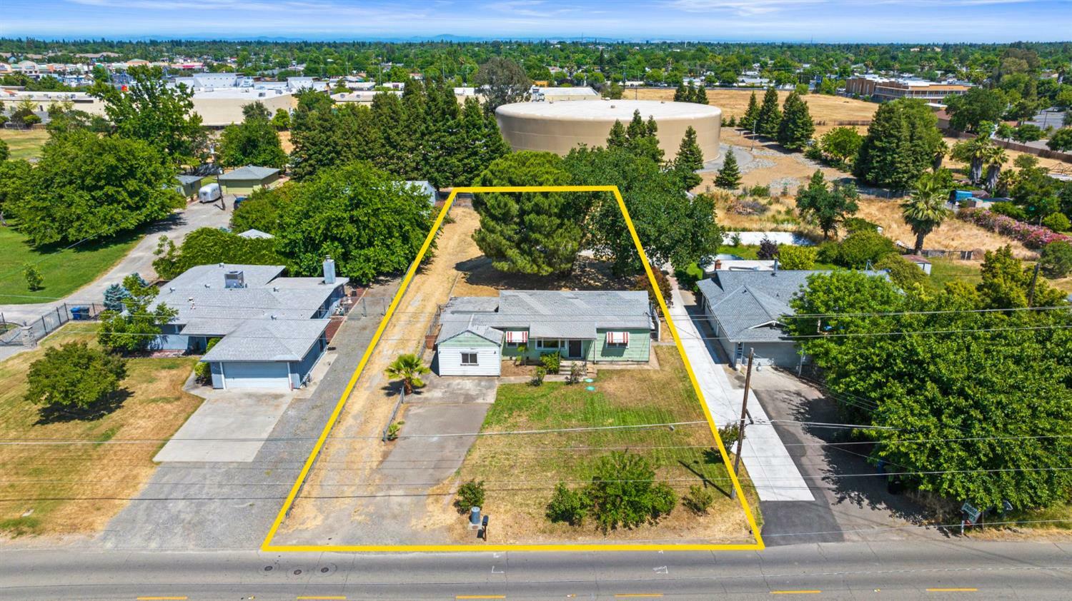 Property Photo: 6632 34th Street CA 95660