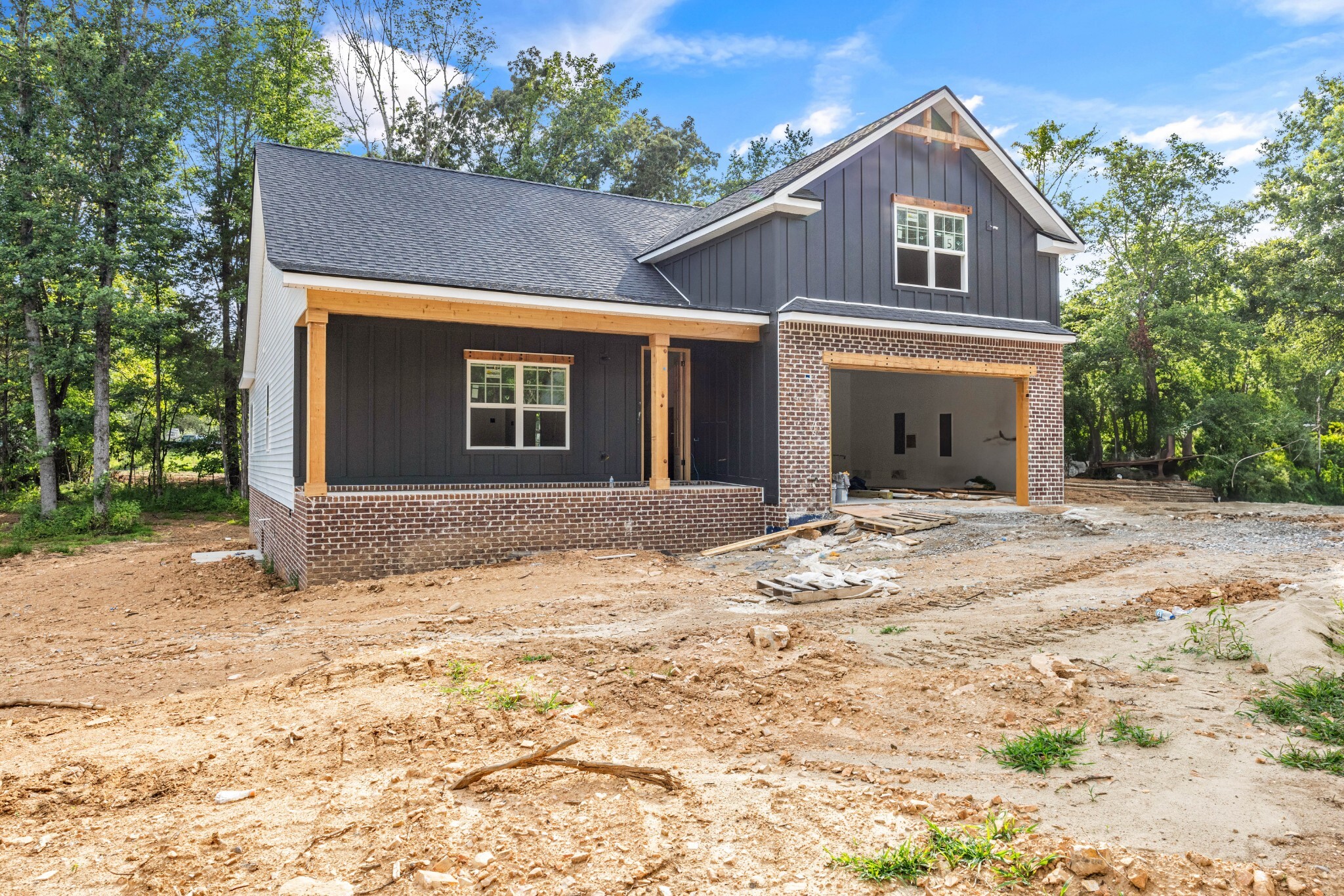Property Photo: 1586 Ryes Chapel Rd TN 37171