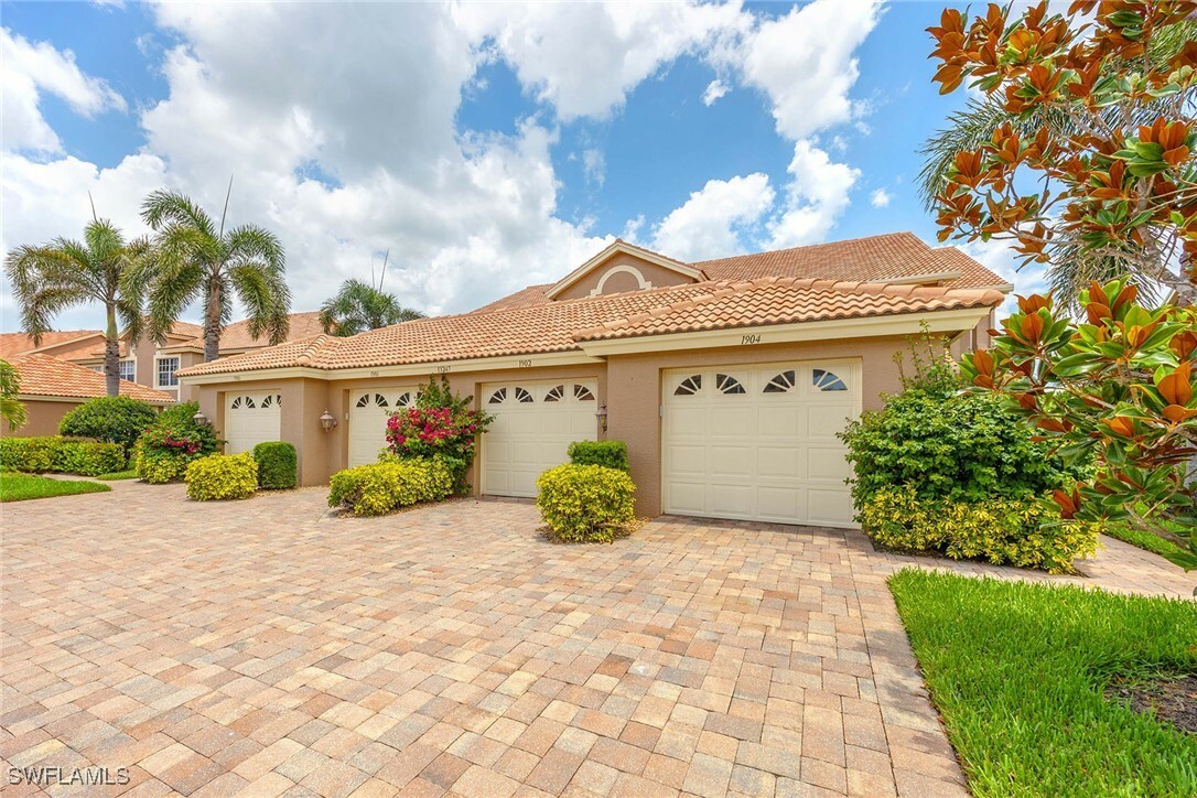 13247 Sherburne Circle 1901  Bonita Springs FL 34135 photo