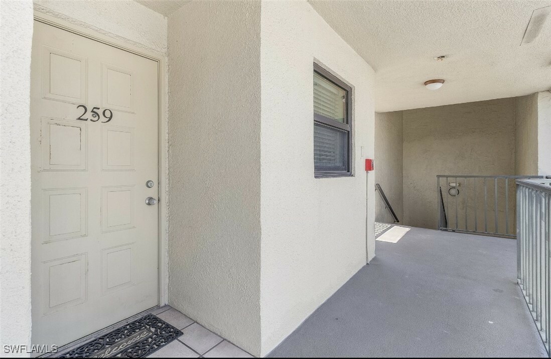Property Photo: 271 Southbay Drive 259 FL 34108