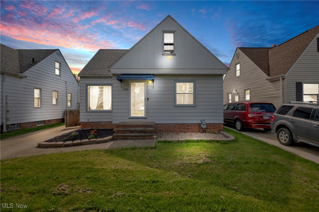Property Photo: 6158 W 54th Street OH 44129