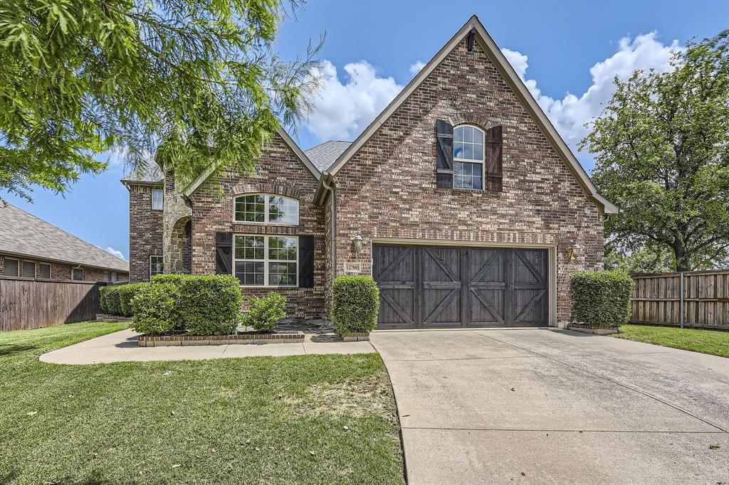 Property Photo: 12700 Homestretch Drive TX 76244