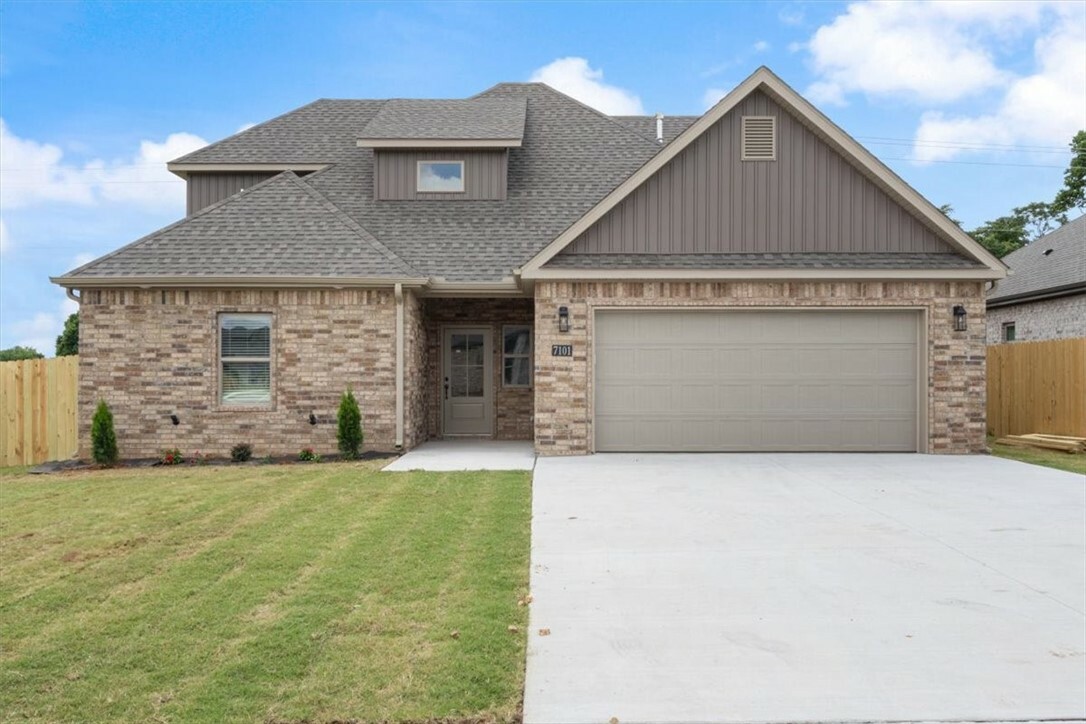 7101 SW Basswood Avenue  Bentonville AR 72713 photo
