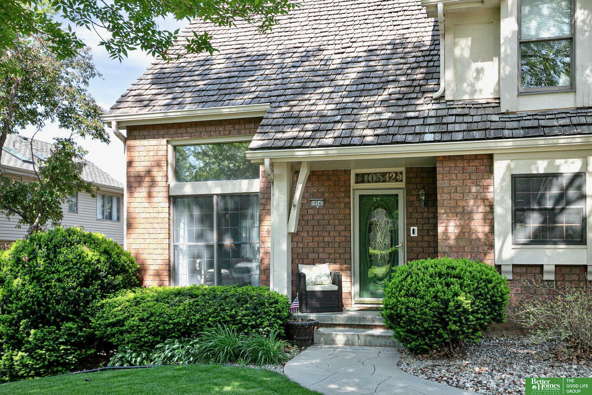 Property Photo: 10542 Y Street NE 68127