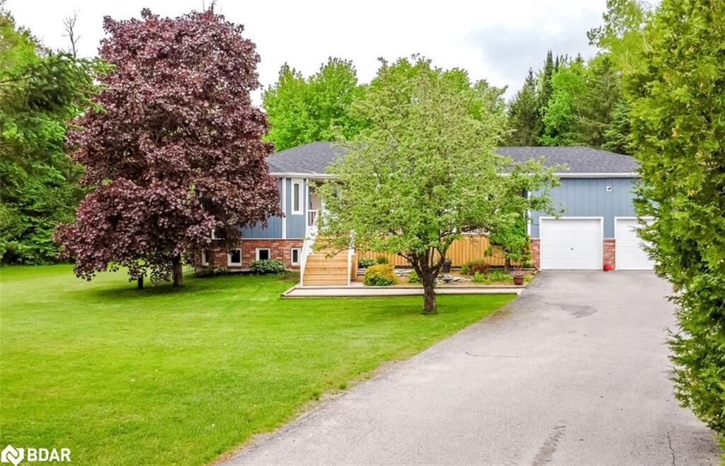 Property Photo:  8468 8th Line  ON L0M 1T0 