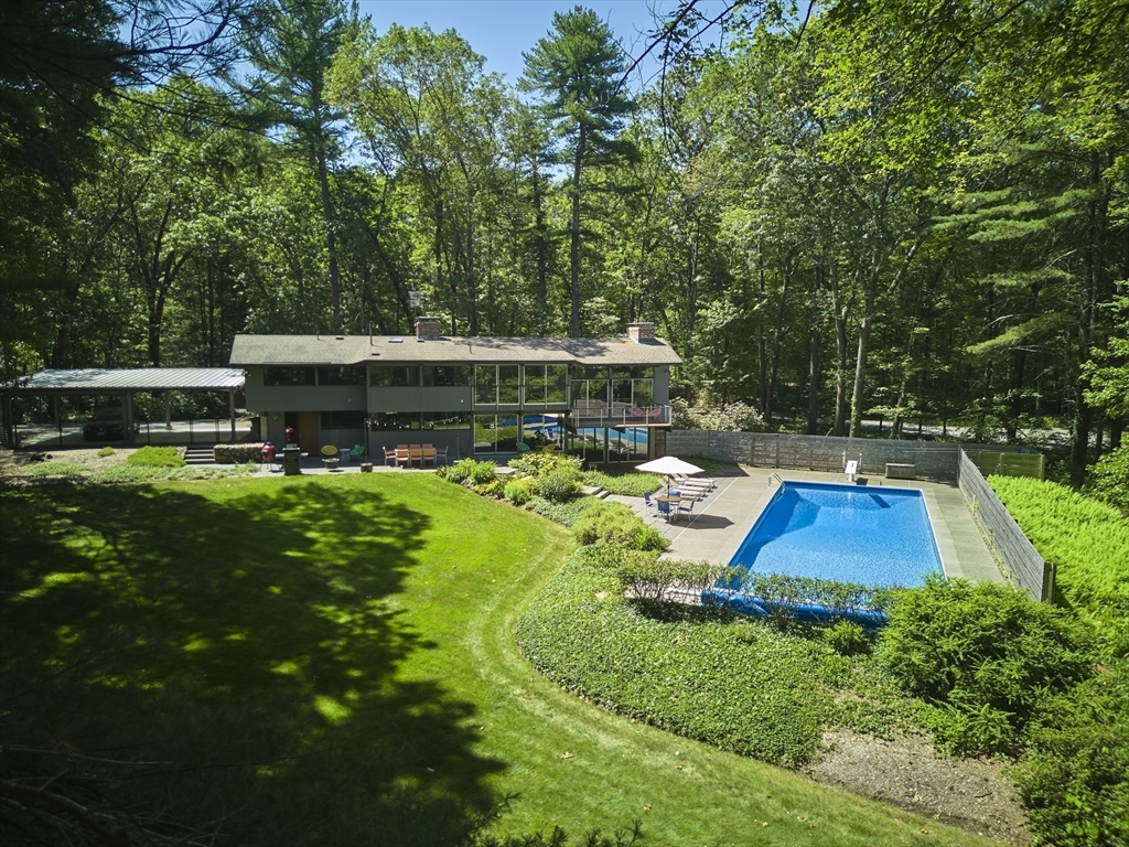 183 Indian Hill  Carlisle MA 01741 photo