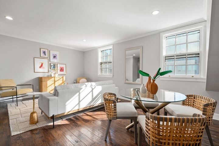 Property Photo: 27 Bowdoin St 5 MA 02114