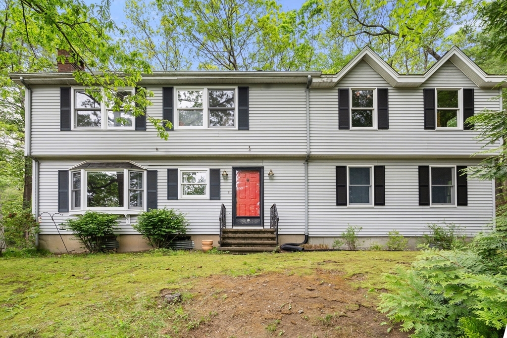 12 White Avenue  Concord MA 01742 photo