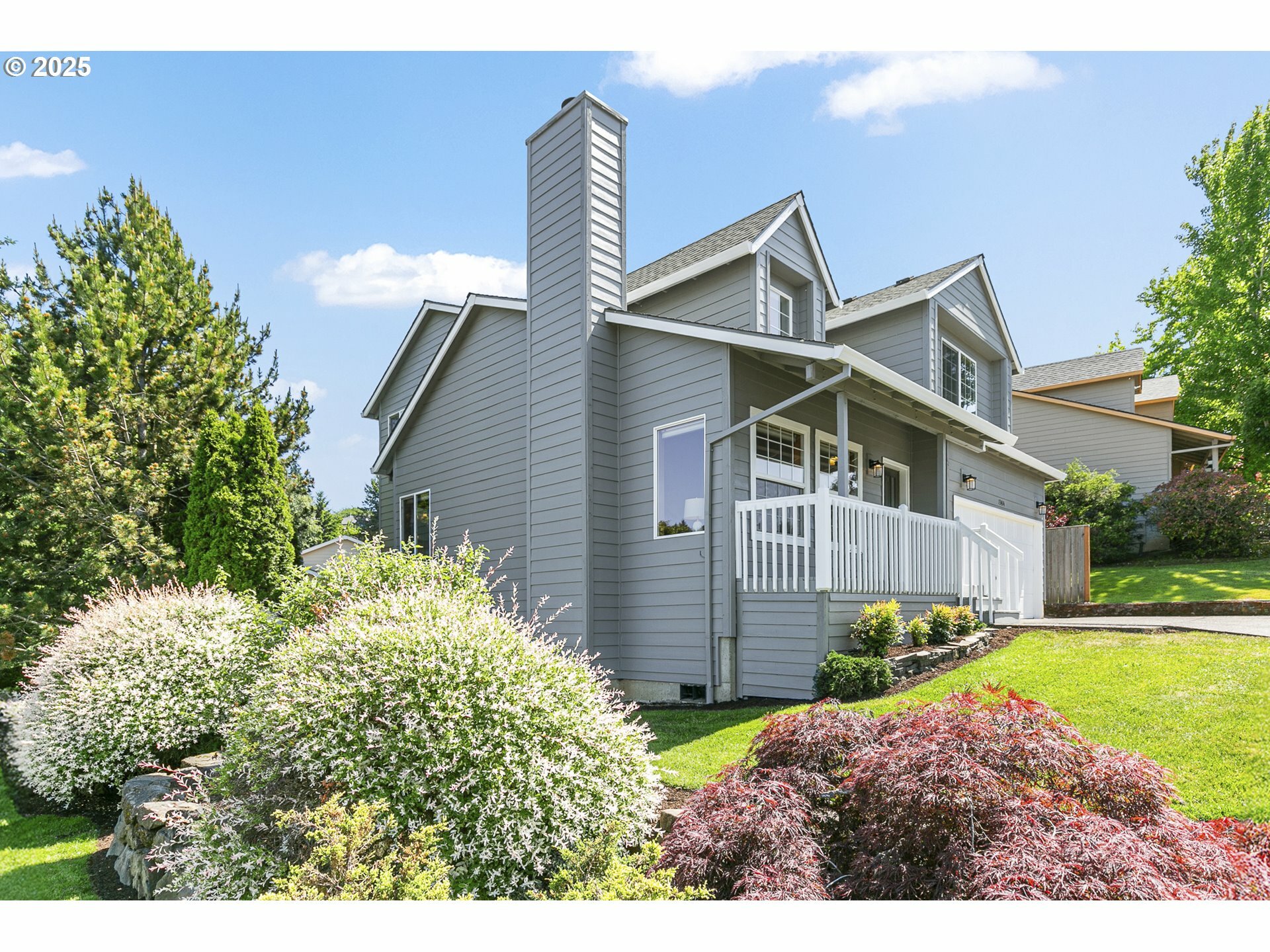 Property Photo: 13414 SW Uplands Dr OR 97223