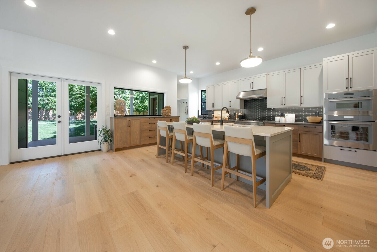 Property Photo: 4338 NE 58th Street WA 98105