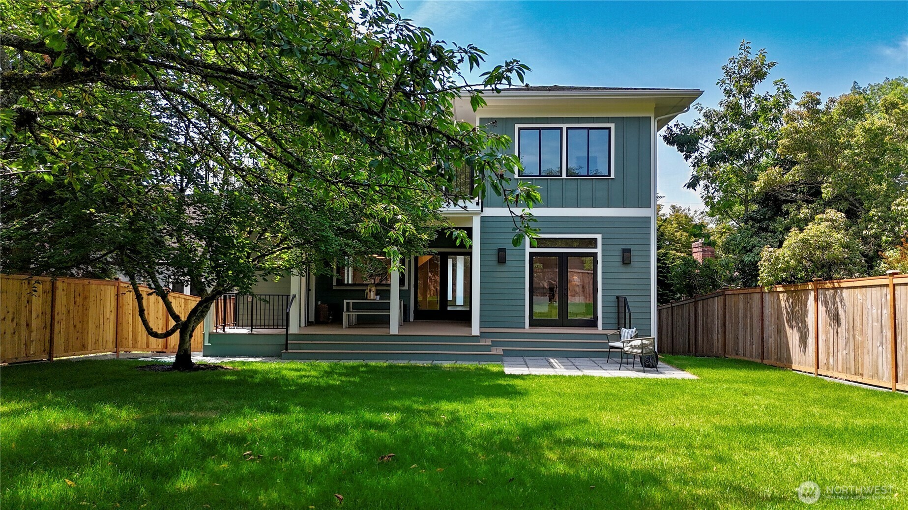 Property Photo: 4338 NE 58th Street WA 98105