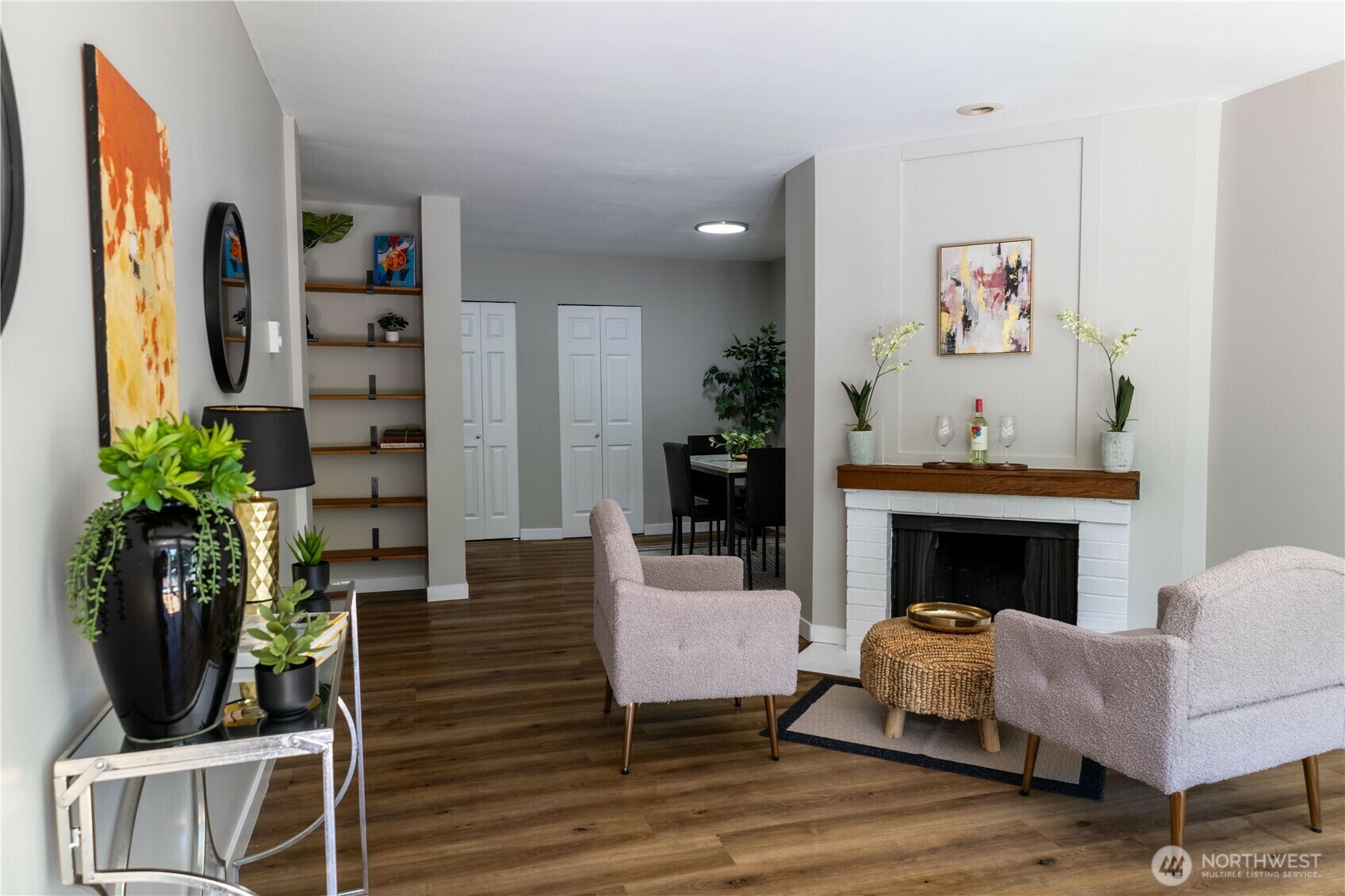 Property Photo: 8845 166th Avenue NE B101 WA 98052