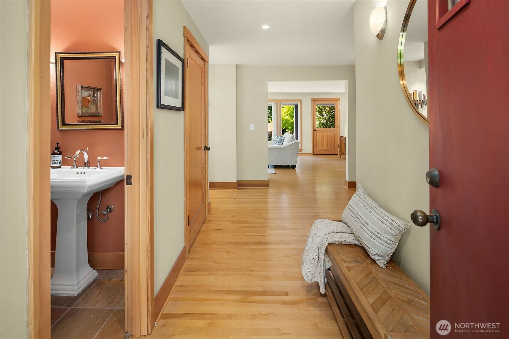 Property Photo:  423  209th Avenue SE  WA 98074 