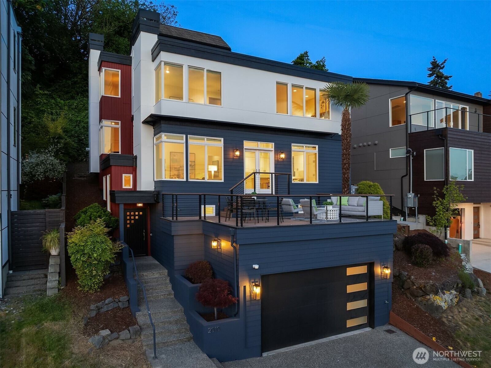 2010  28th Avenue S  Seattle WA 98144 photo