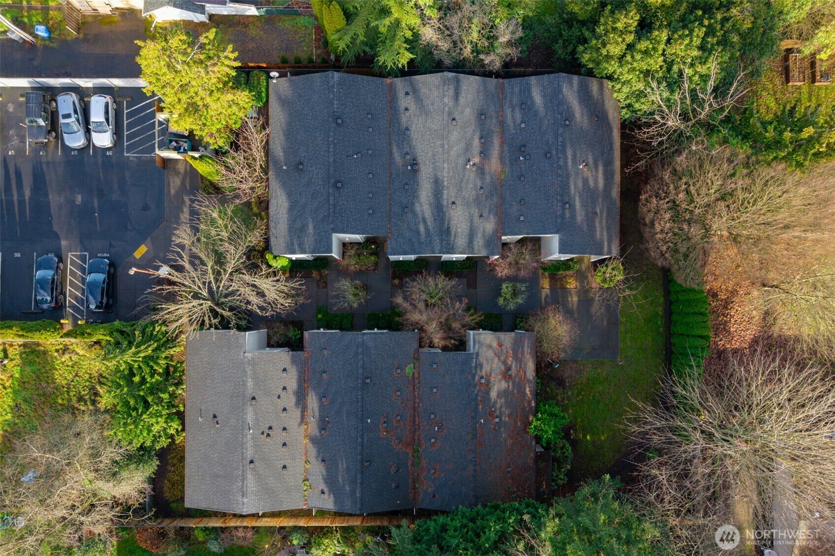 Property Photo: 425 4th Street NE WA 98372